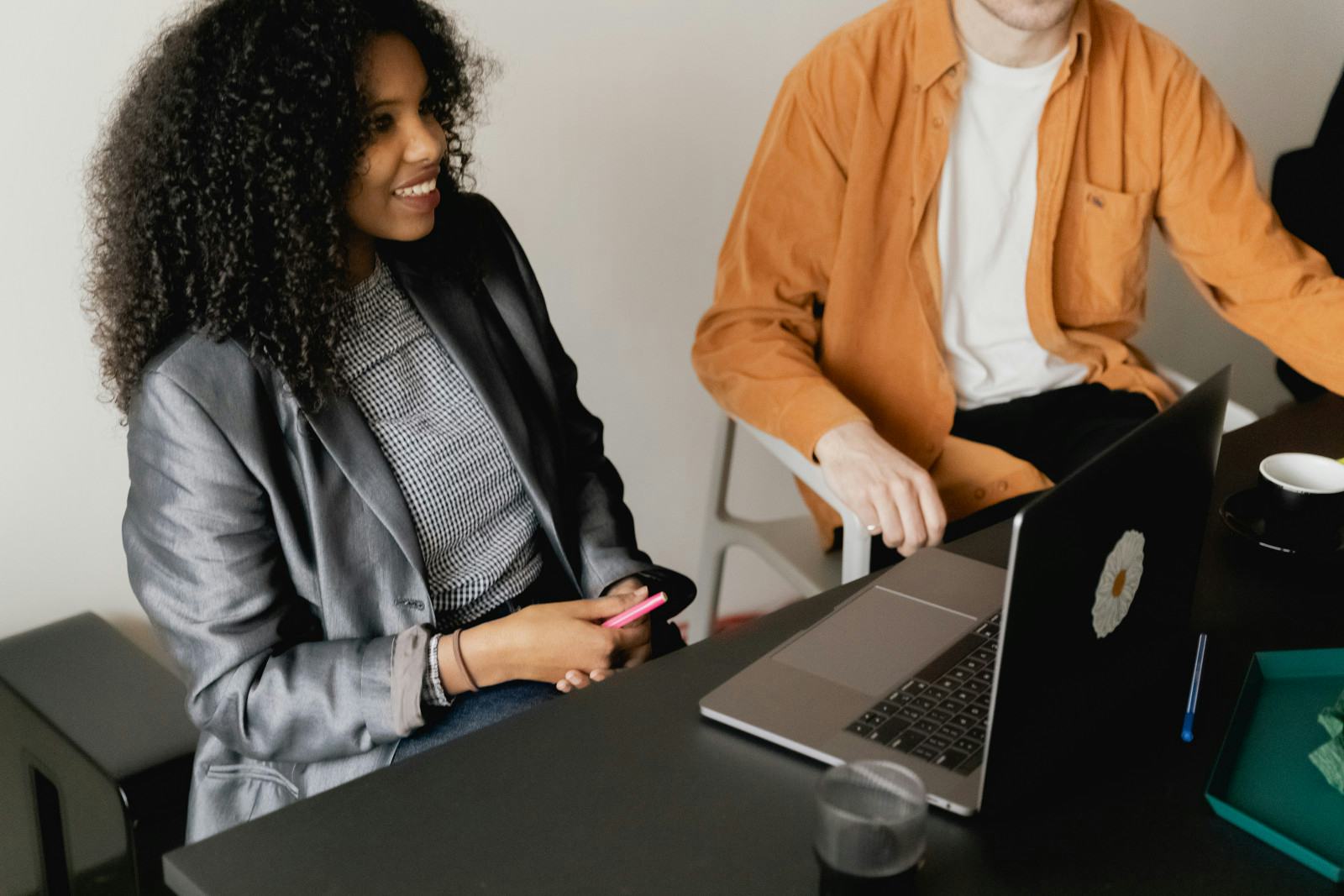 Choosing between an SEO audit agency, a freelancer and running it in-house